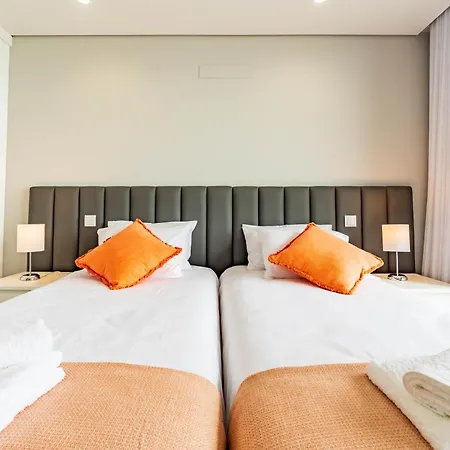 Villa Anita ,beautiful Sunset Arco da Calheta (Madeira)