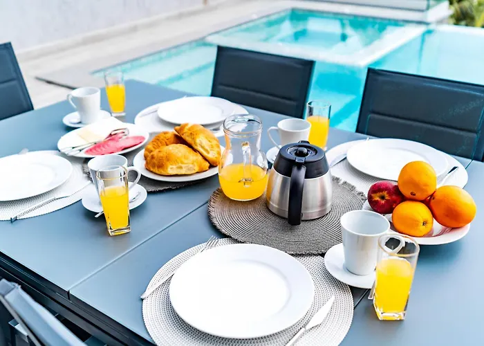 Anita ,beautiful Sunset Villa